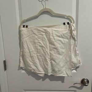Old Navy White Linen Skort